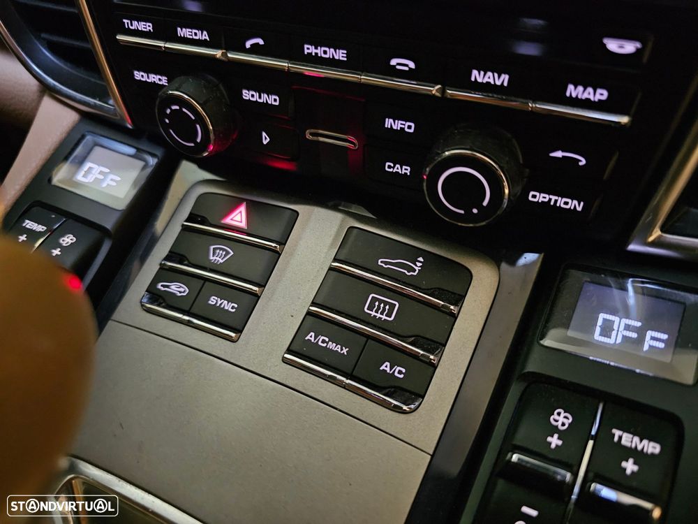 Porsche Panamera S e-Hybrid - 16