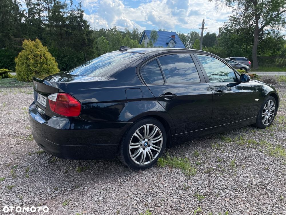 BMW Seria 3 318d - 5