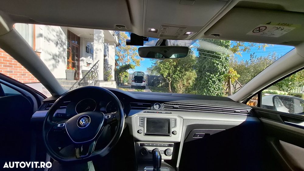 Volkswagen Passat - 3