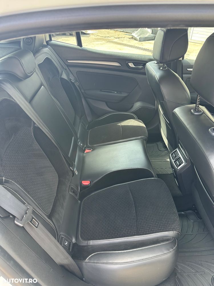 Renault Megane BLUE dCi 115 INTENS - 13