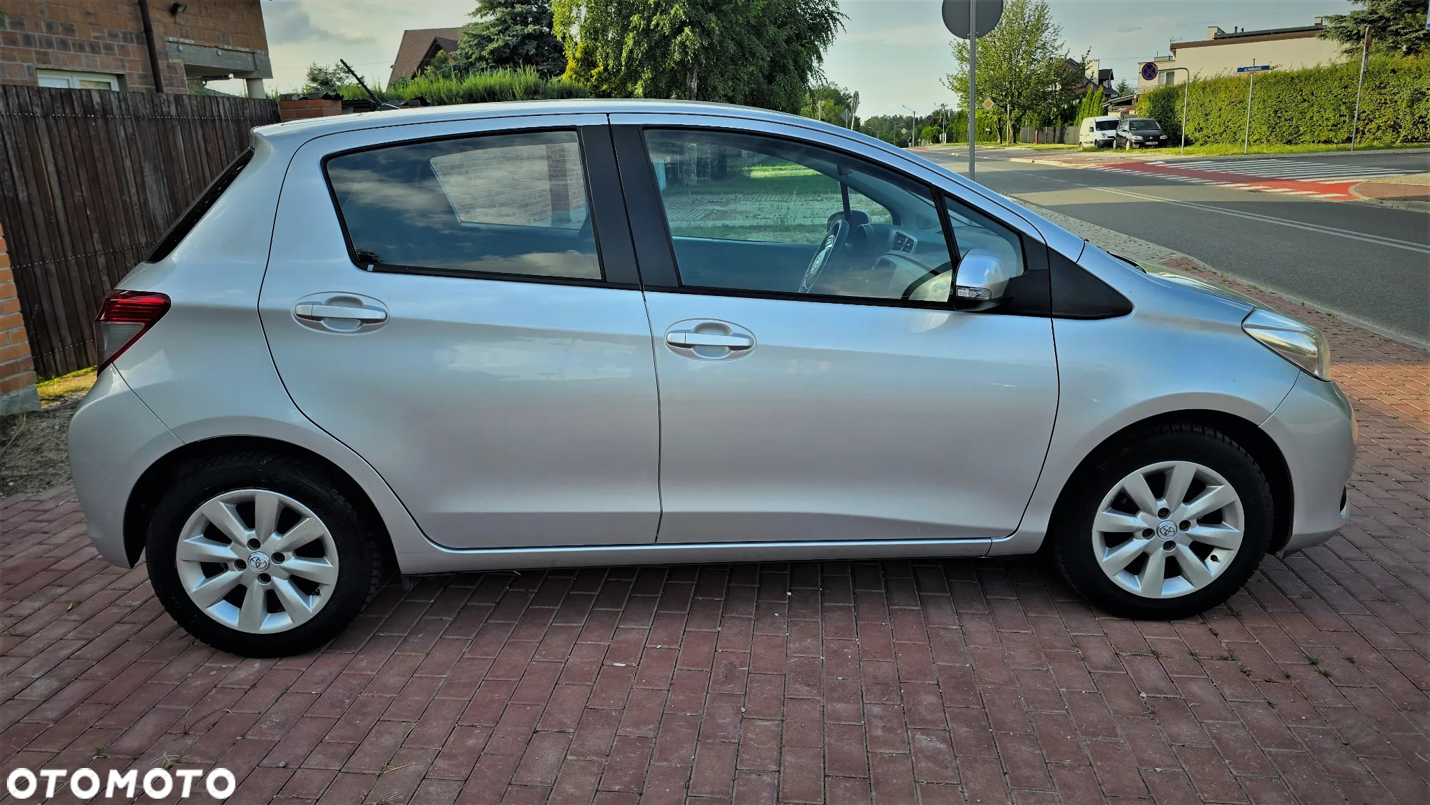 Toyota Yaris 1.0 VVT-i Luna - 13