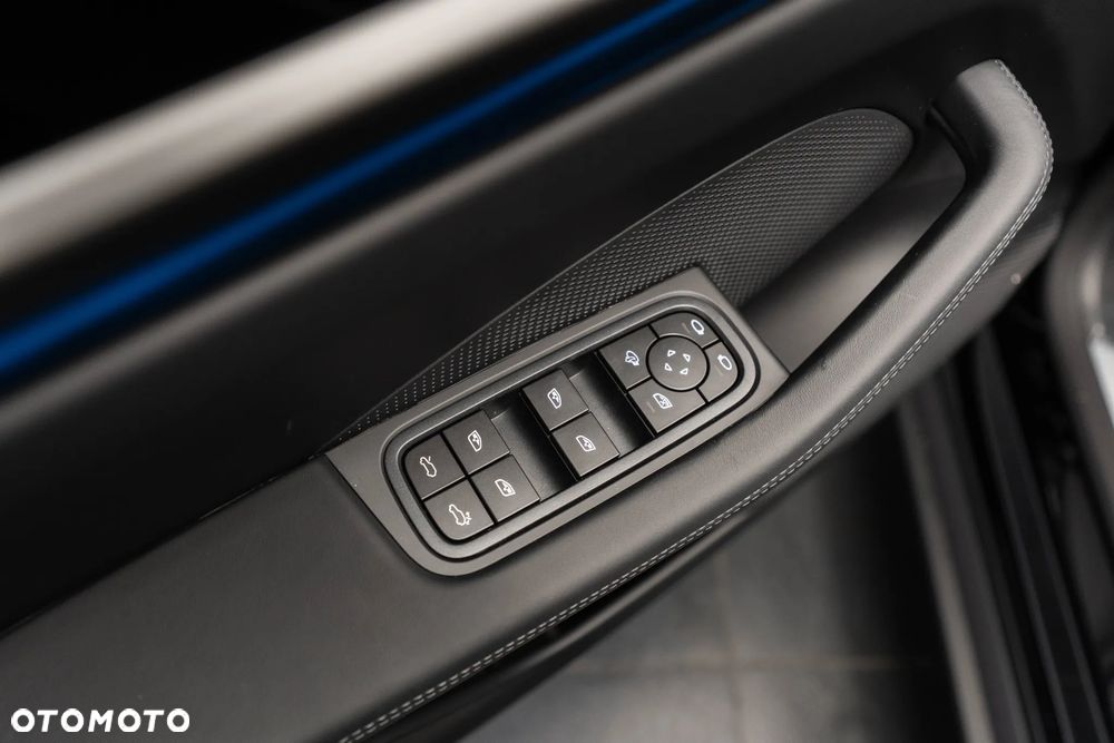 Porsche Macan 4 100kWh - 18