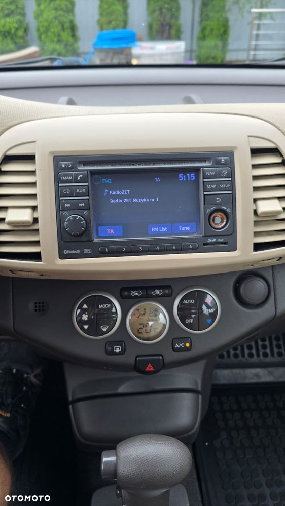Nissan Micra - 2