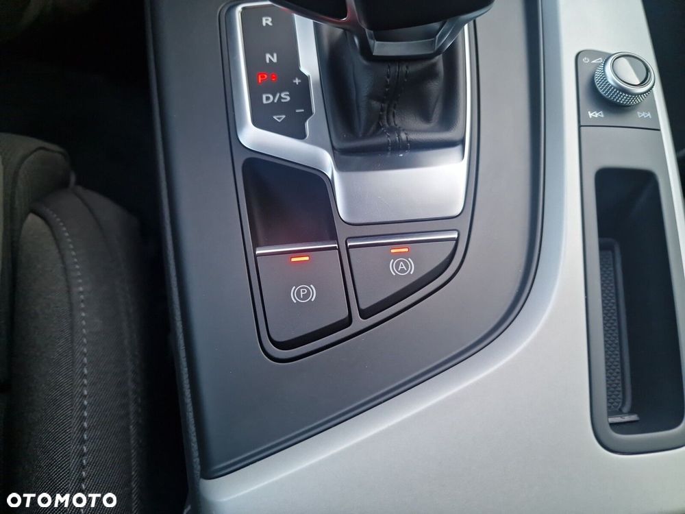 Audi A4 Limousine 35 TFSI mHEV Advanced S tronic - 26