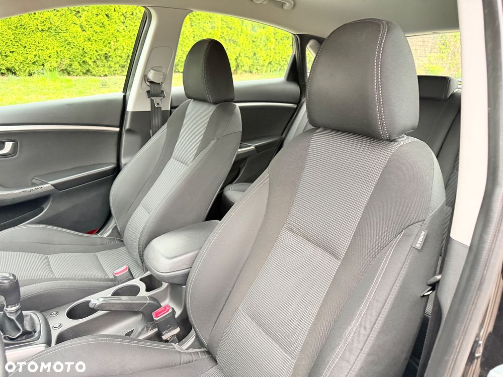 Hyundai i30 - 14