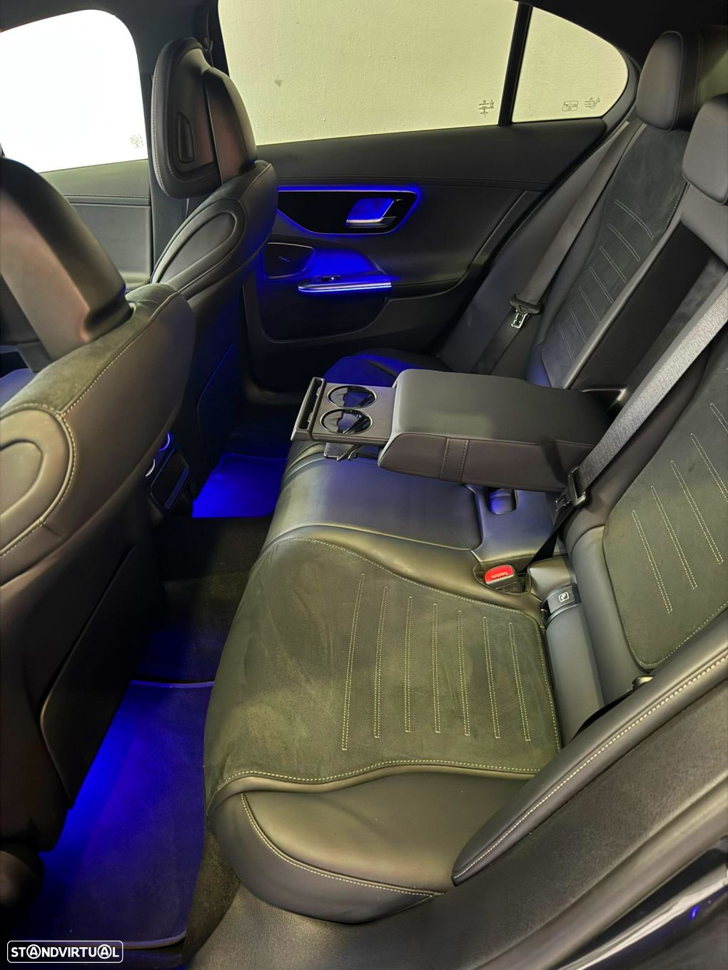 Mercedes-Benz C 300 - 16