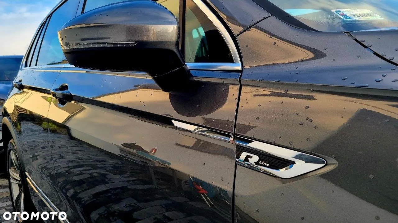 Volkswagen Tiguan - 2