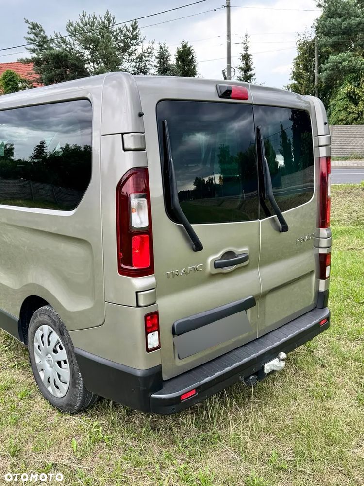 Renault Trafic 2.0 dCi - 18