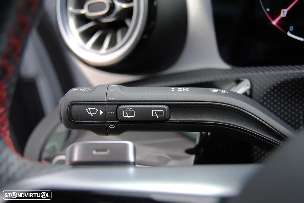 Mercedes-Benz A 250 e - 27