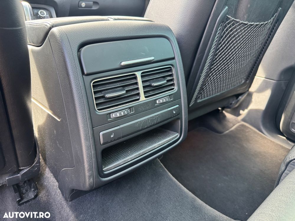 Volkswagen Touareg 3.0 V6 TDI BMT - 10