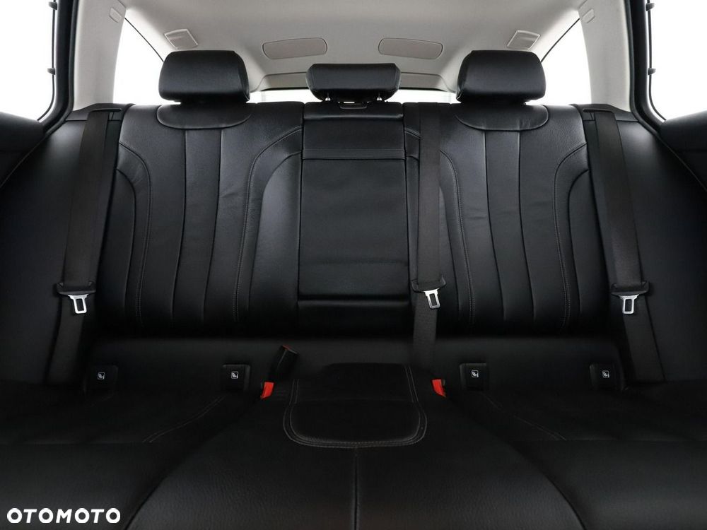 BMW Seria 5 520d - 19