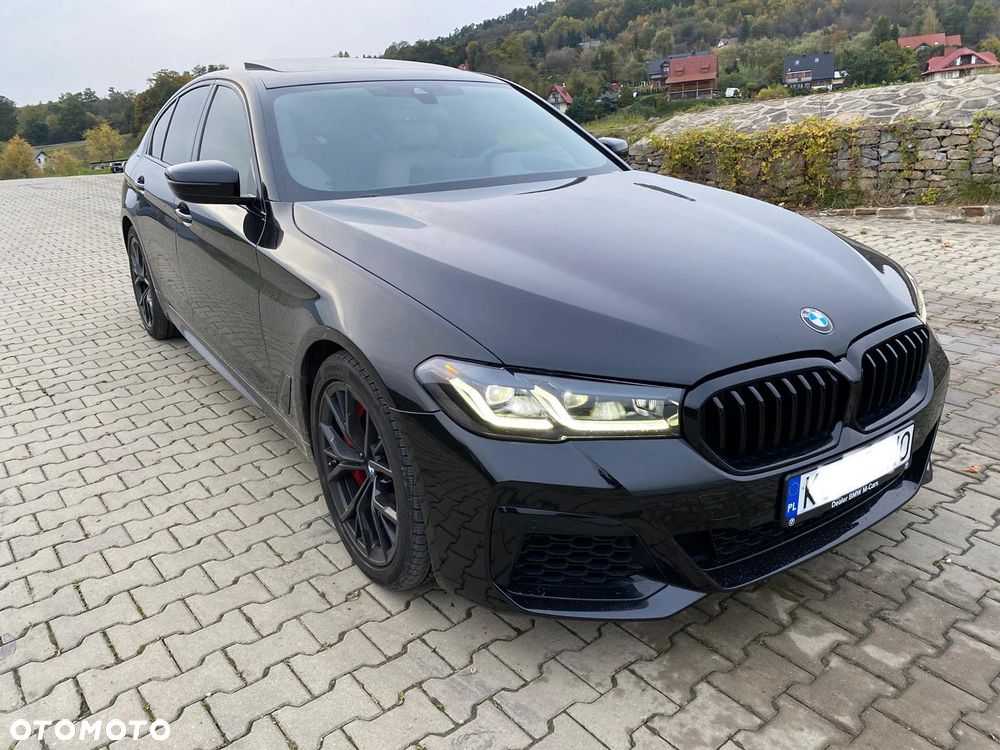 BMW Seria 5 540i xDrive Luxury Line sport
