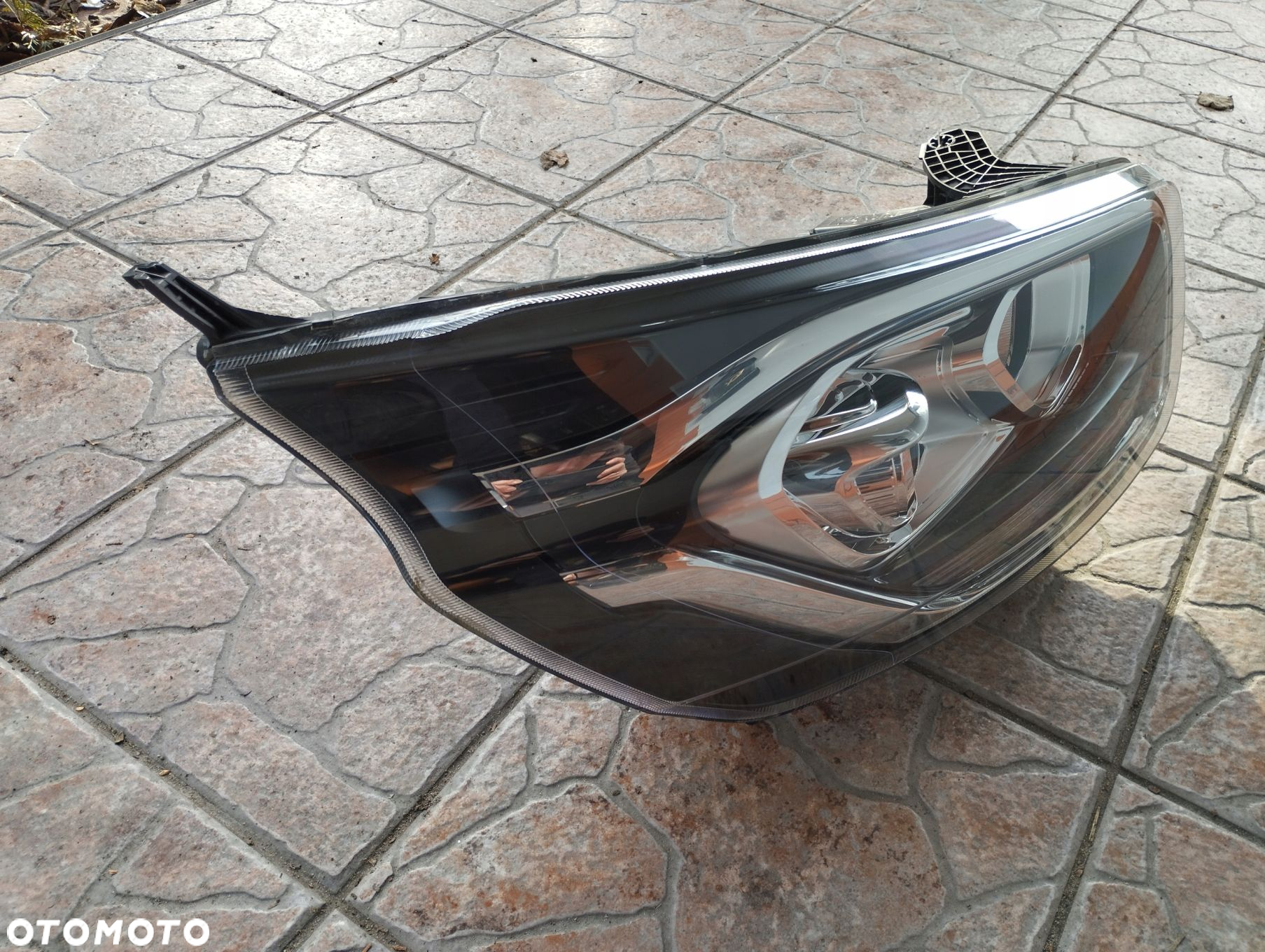 Lampa prawa Ford Transit Custom LIFT - 2