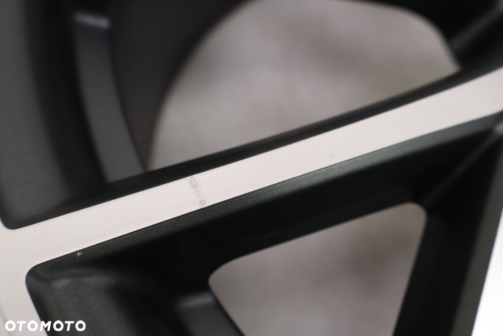 MASERATI GRECALE FELGA ALUMINIOWA 21X 9.0 670171185 - 4