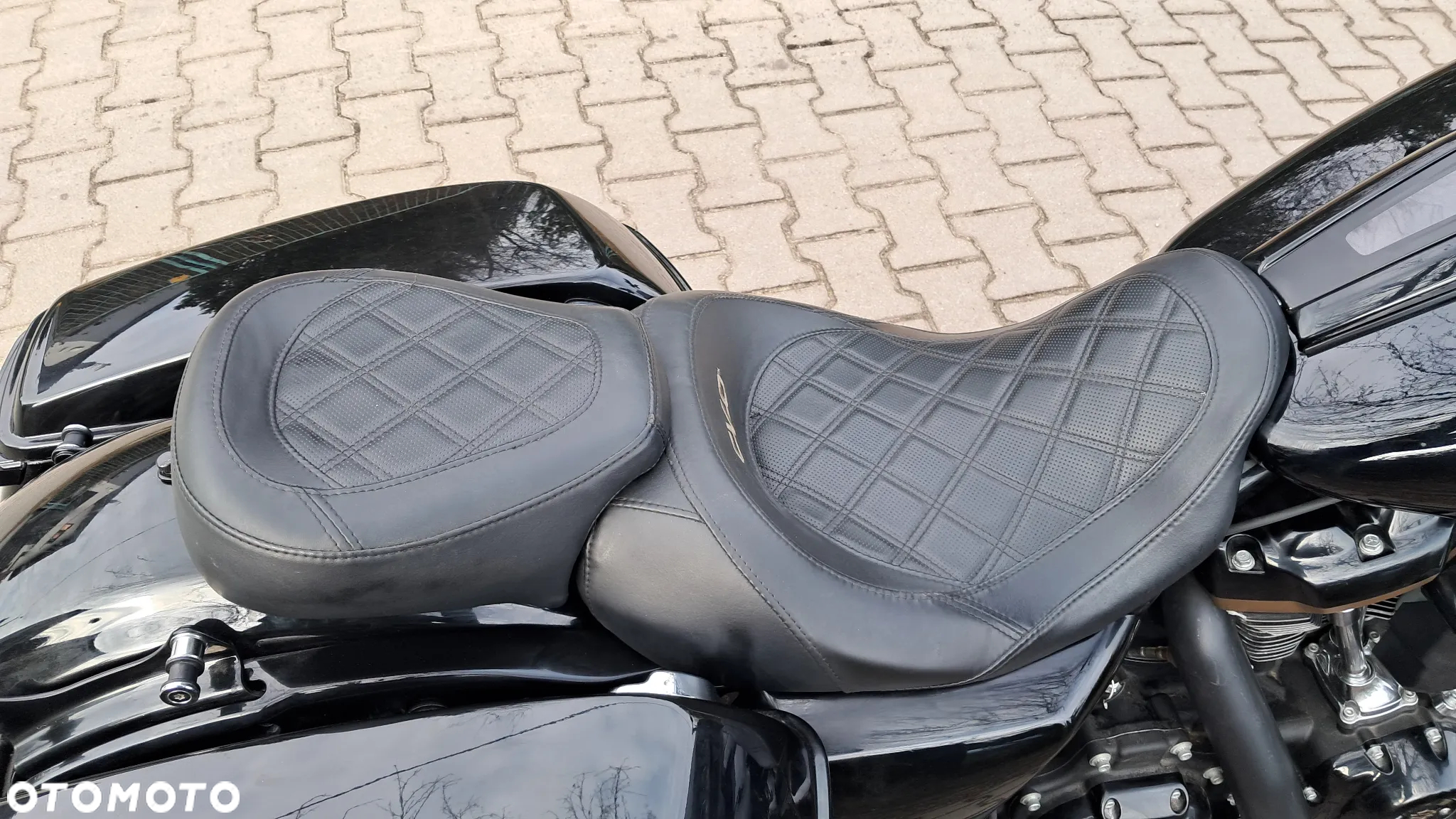 Harley-Davidson Touring Street Glide - 8