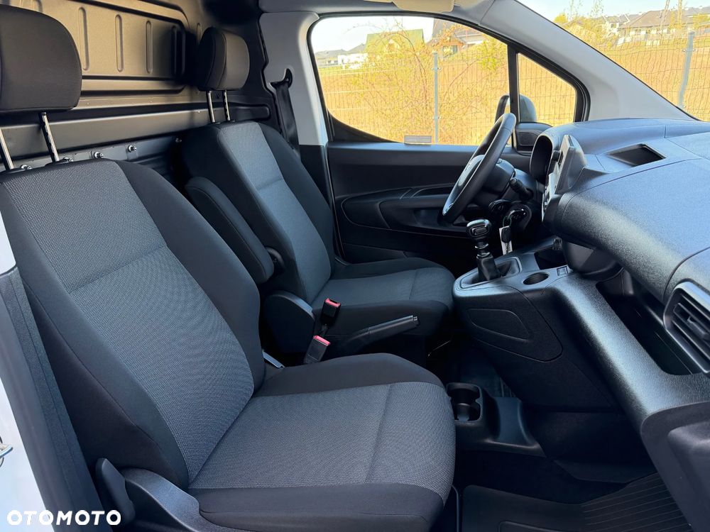 Toyota Proace City - 12