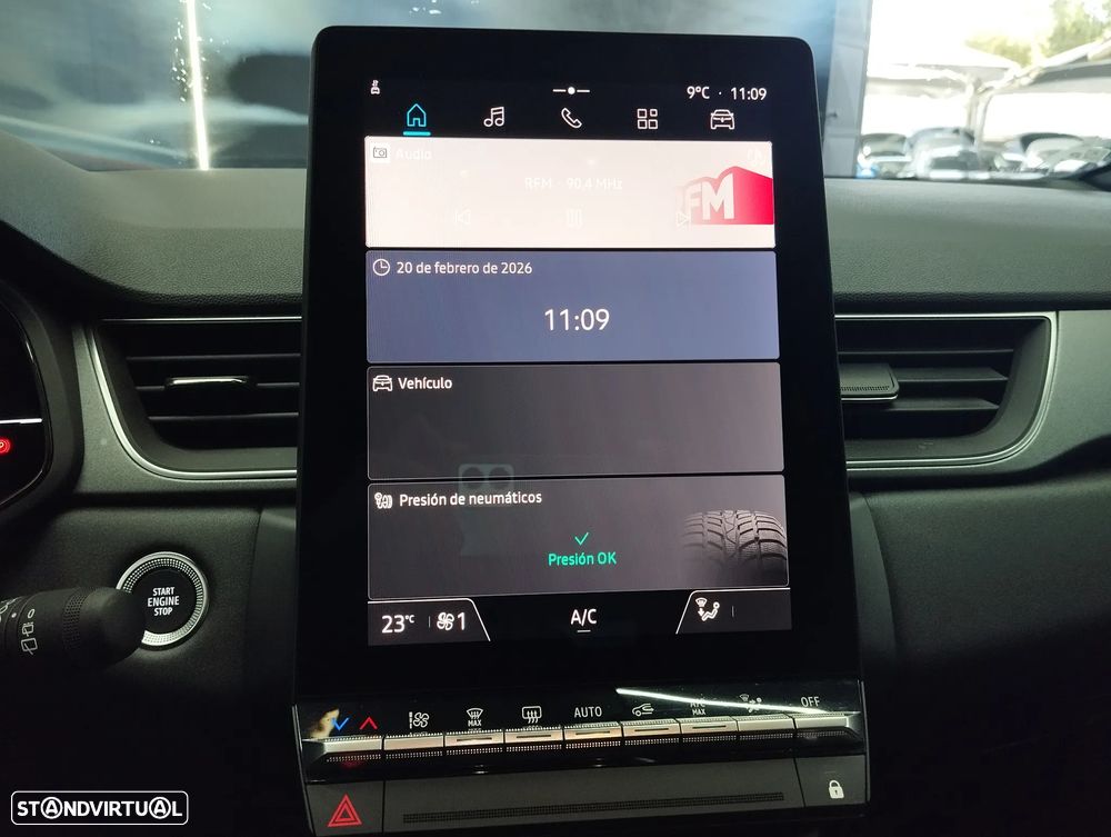 Renault Captur 1.0 TCe Techno Bi-Fuel - 29