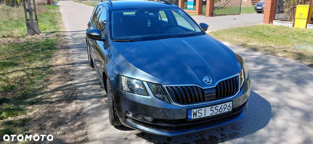 Skoda Octavia - 2