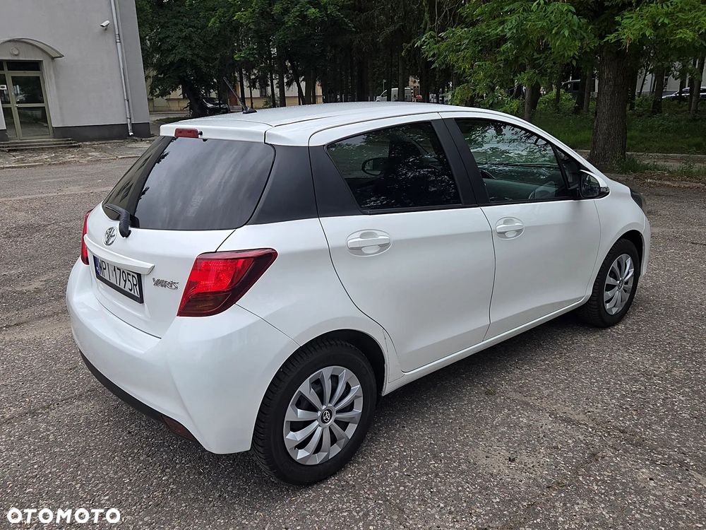 Toyota Yaris 1.33 VVT-i Executive - 8