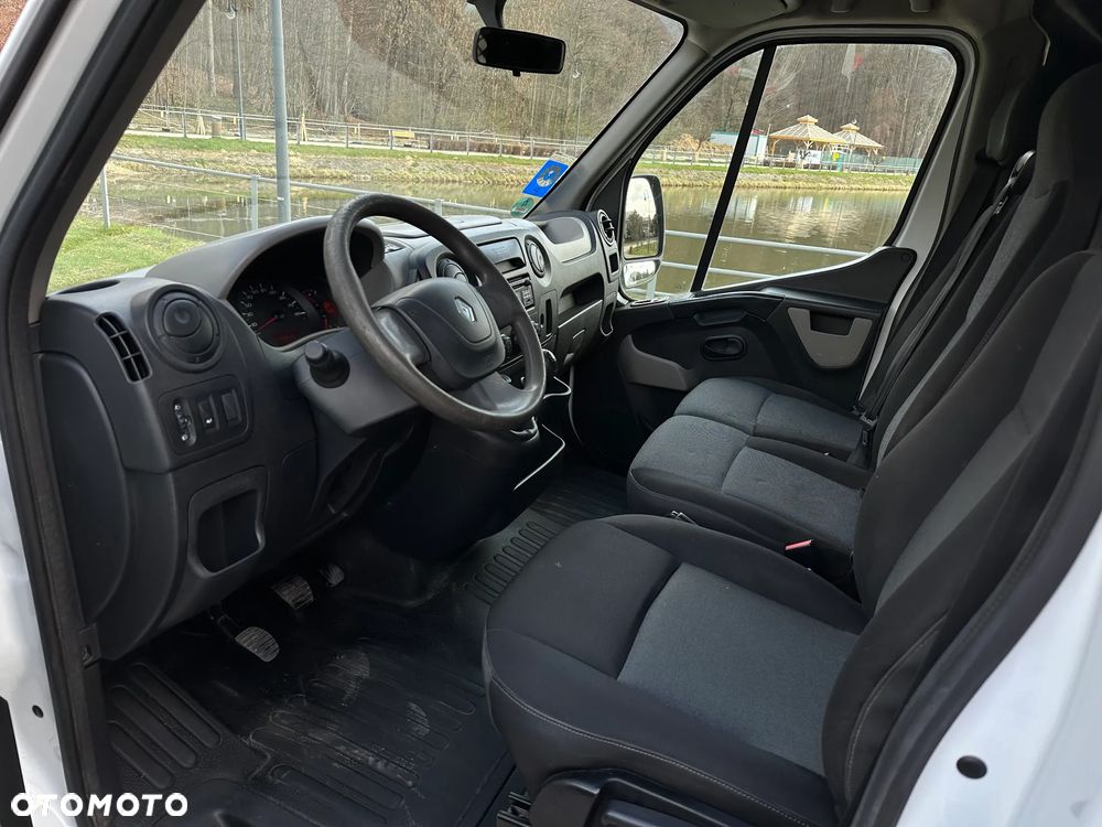 Renault Master L2H2 - 10