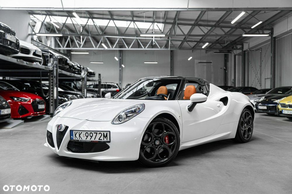 Alfa Romeo 4C - 1