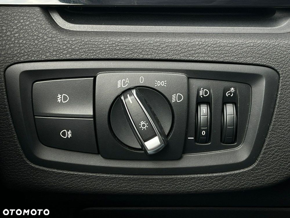 BMW X1 xDrive25e Advantage - 18