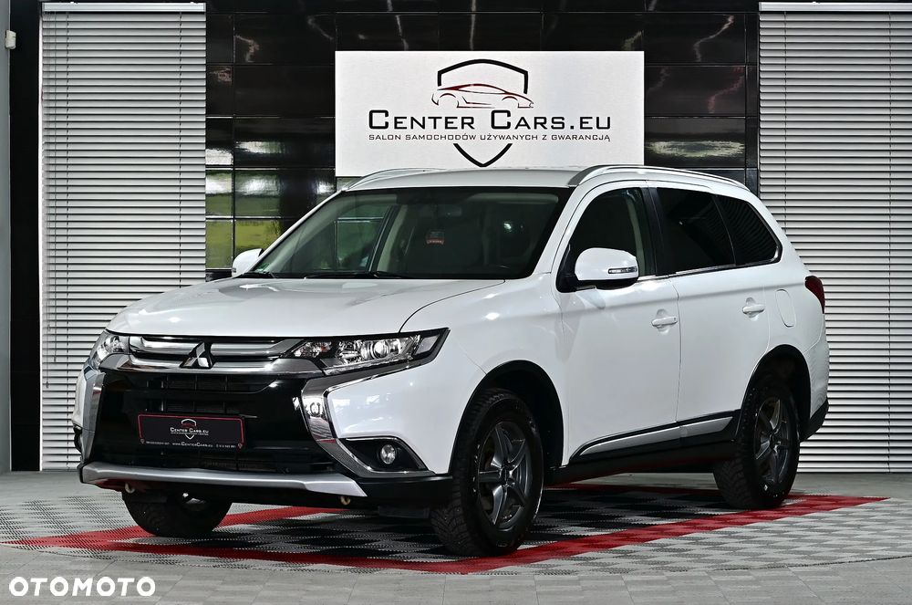 Mitsubishi Outlander 2.0 2WD Diamant - 2