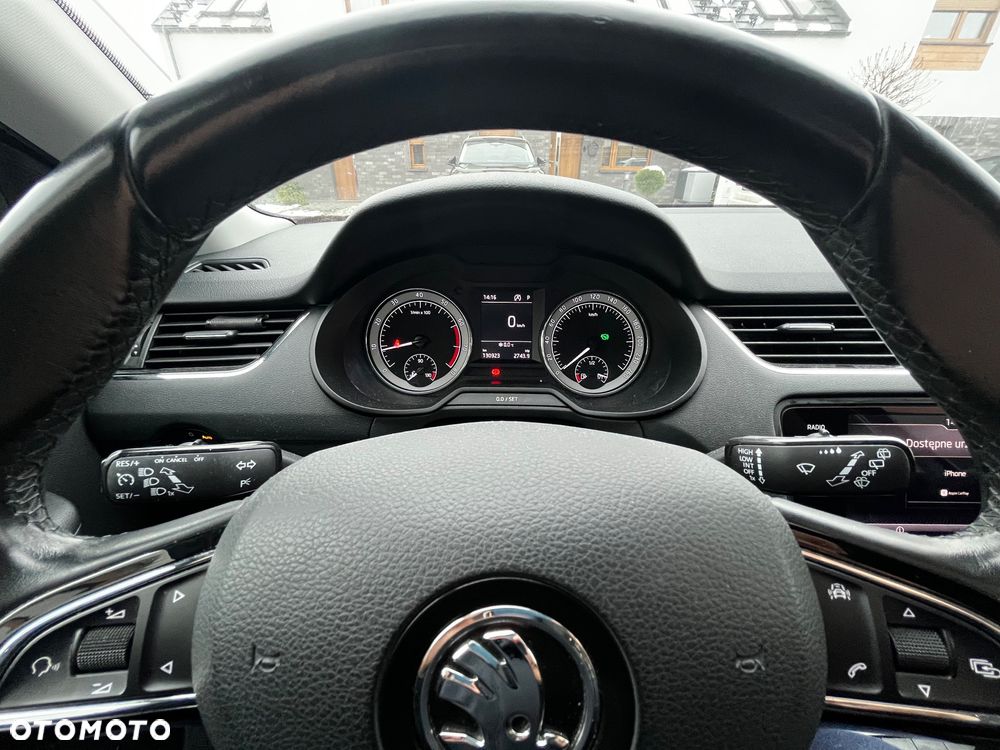 Skoda Octavia 1.4 TSI Style DSG - 8