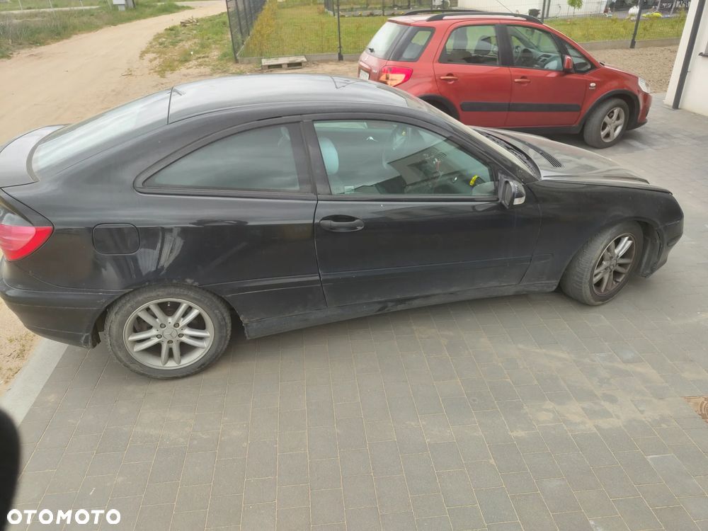 Mercedes-Benz Klasa C 220 CDI - 2