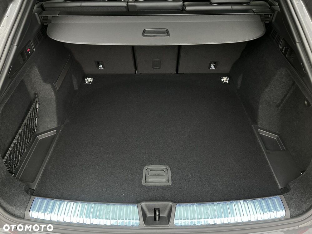 Audi Q5 Sportback - 13