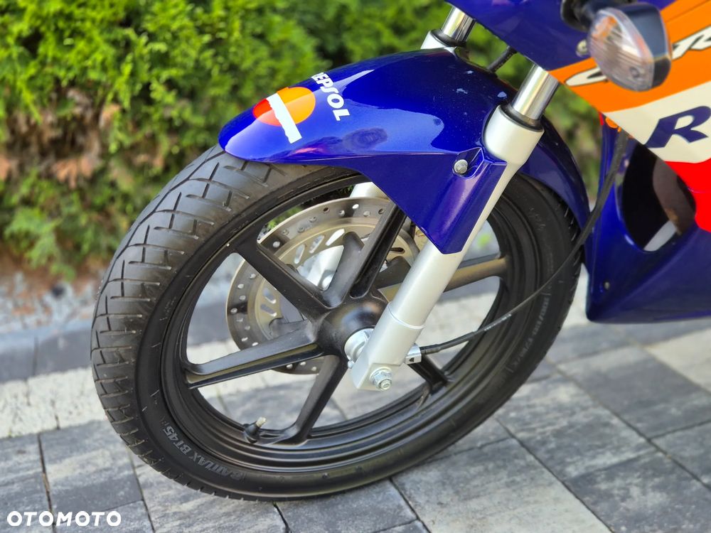 Honda CBR - 30