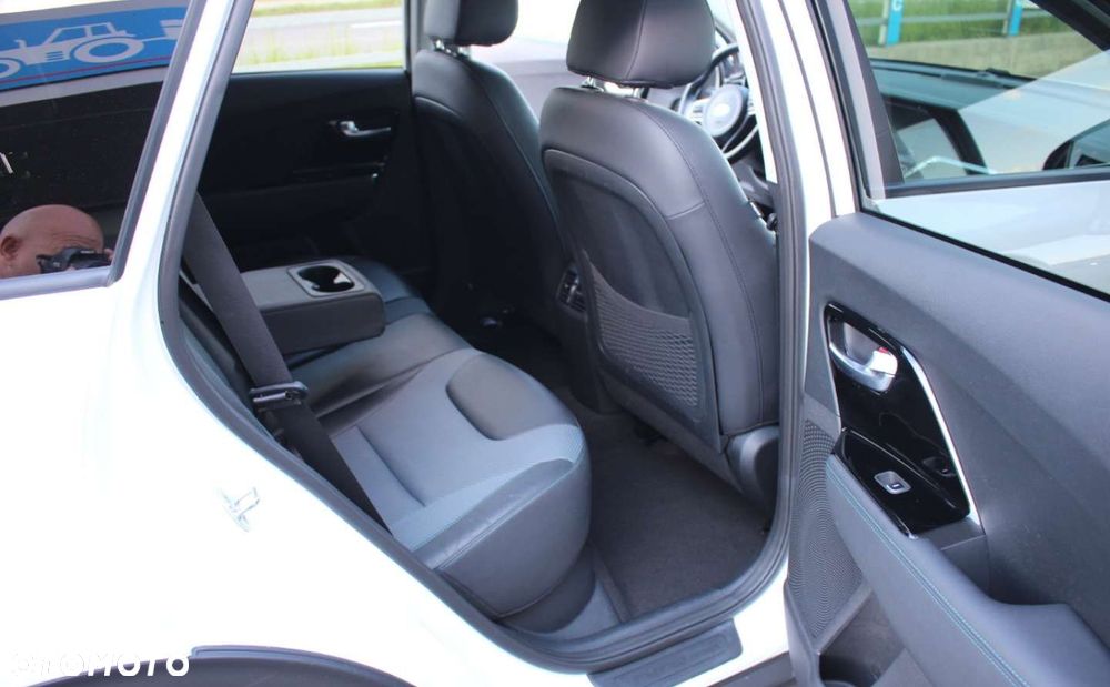 Kia Niro - 18