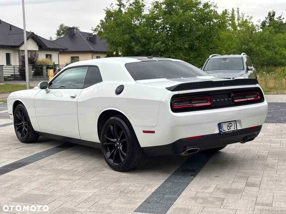 Dodge Challenger 3.6 SXT - 11