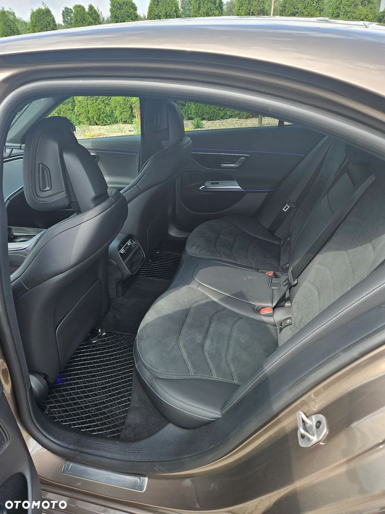 Mercedes-Benz Klasa E 220 d mHEV 4-Matic AMG 9G-Tronic - 7