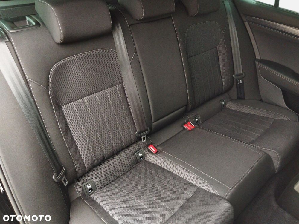 Skoda Superb 2.0 TDI SCR Style DSG - 9