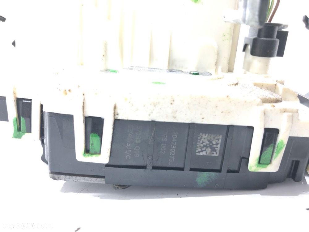 ZAMEK DRZWI LEWY TYŁ  MERCEDES-BENZ KLASA B Sports Tourer (W246, W242) 2011 - 2018 B 180 (246.242) - 4