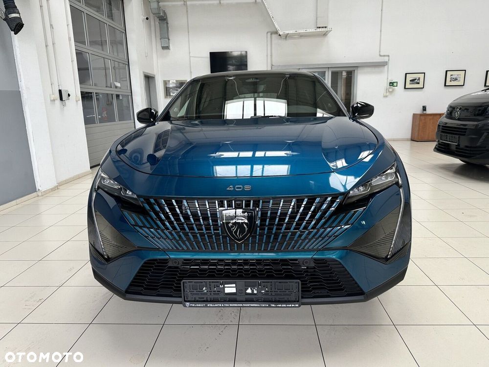 Peugeot 408 - 4