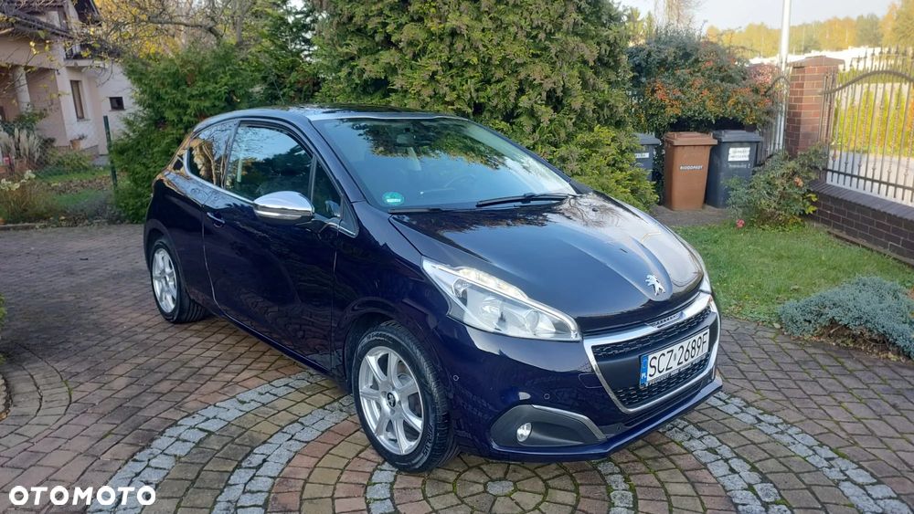 Peugeot 208 PureTech 110 Stop & Start Allure - 26