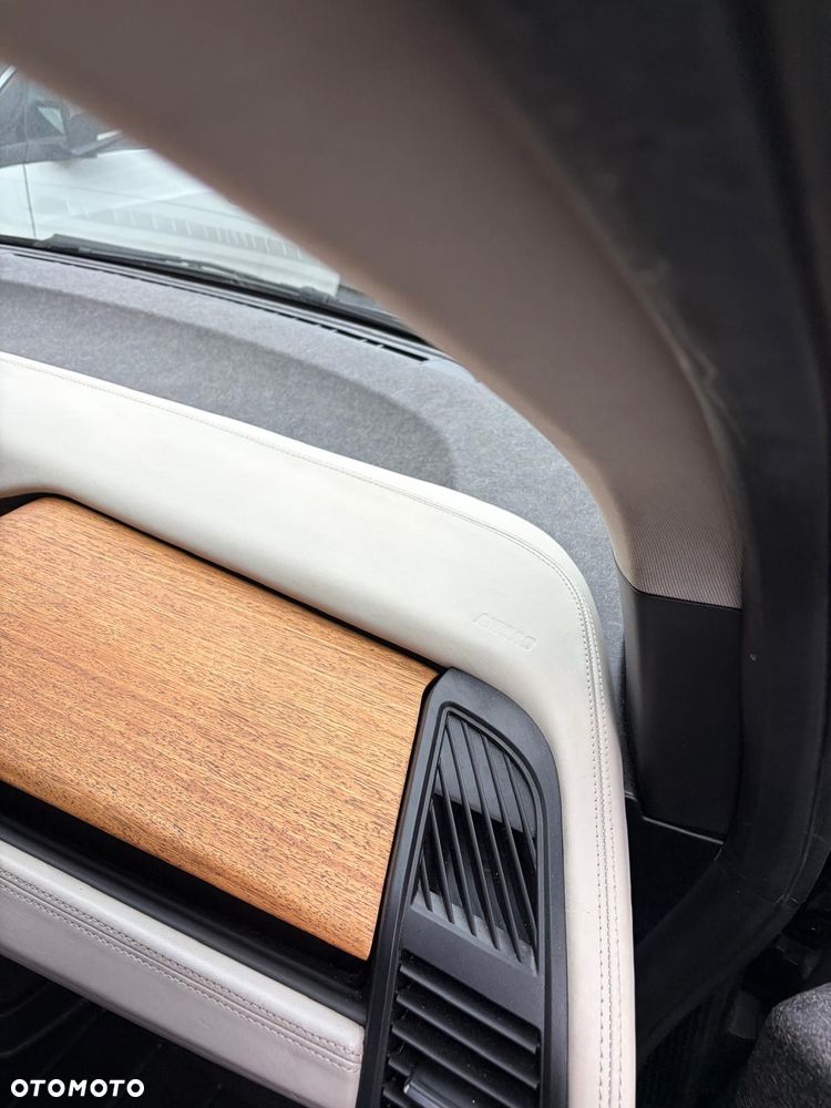 BMW i3 (120 Ah) - 14