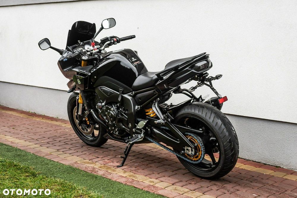 Yamaha FZ - 4