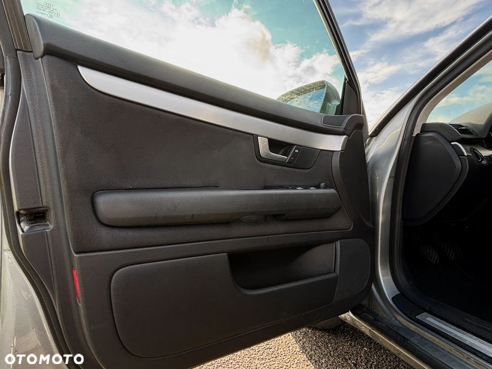 Audi A4 Limousine 2 - 14