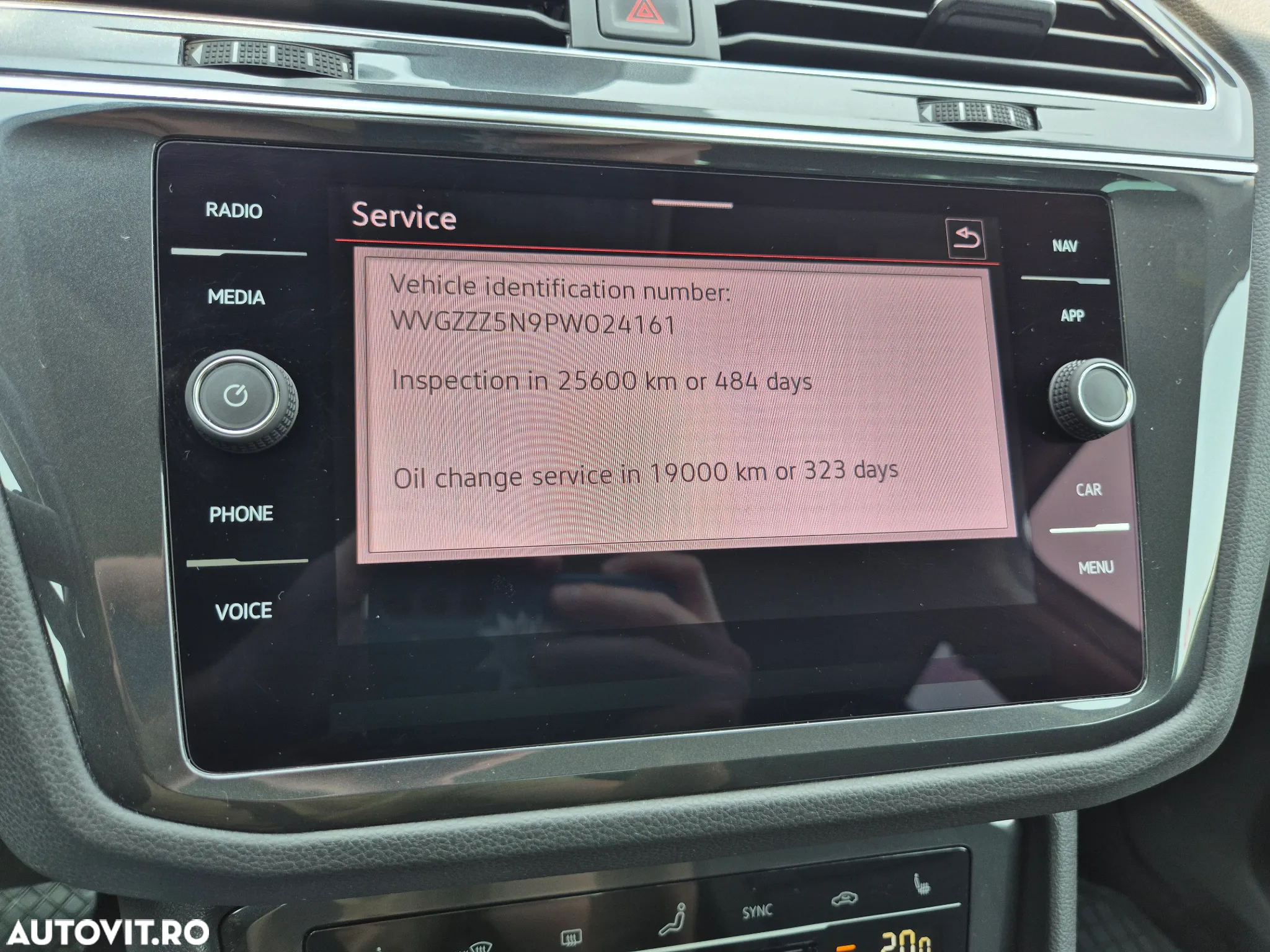 Volkswagen Tiguan 2.0 TDI SCR DSG Life - 25