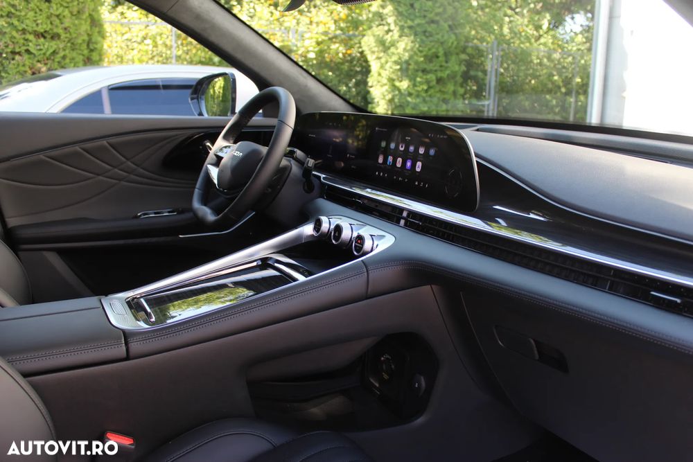 Omoda 9 1.5 TGDI 3DHT PHEV Exclusive - 21
