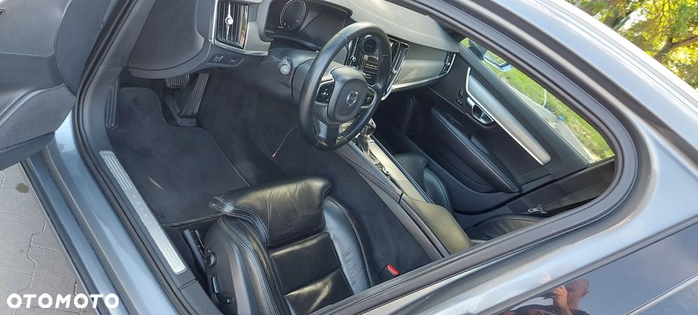 Volvo V90 - 10