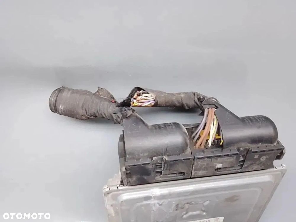 Skoda Fabia II 1.2 TSI Komputer Sterownik Silnika 03F906070HL - 3