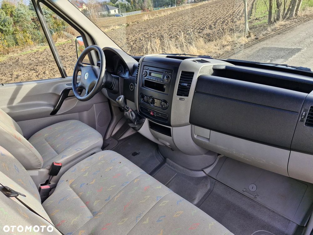 Volkswagen Crafter - 13