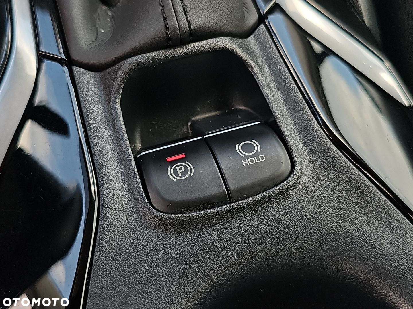 Toyota Corolla - 24