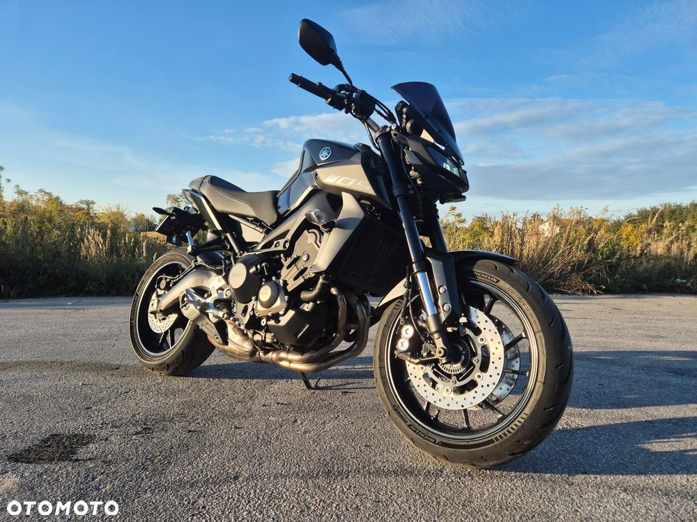 Yamaha MT - 1