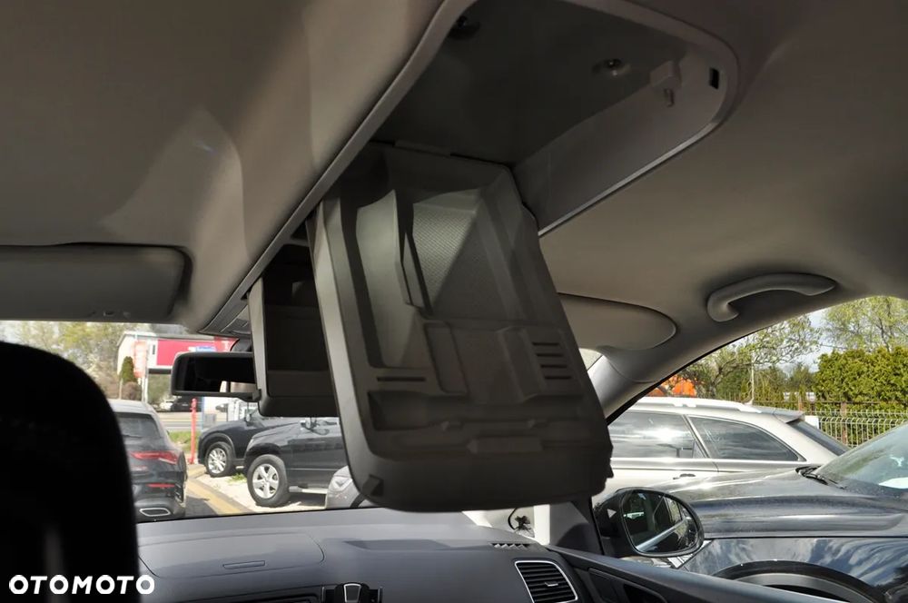 Volkswagen Sharan 2.0 TDI Comfortline - 33