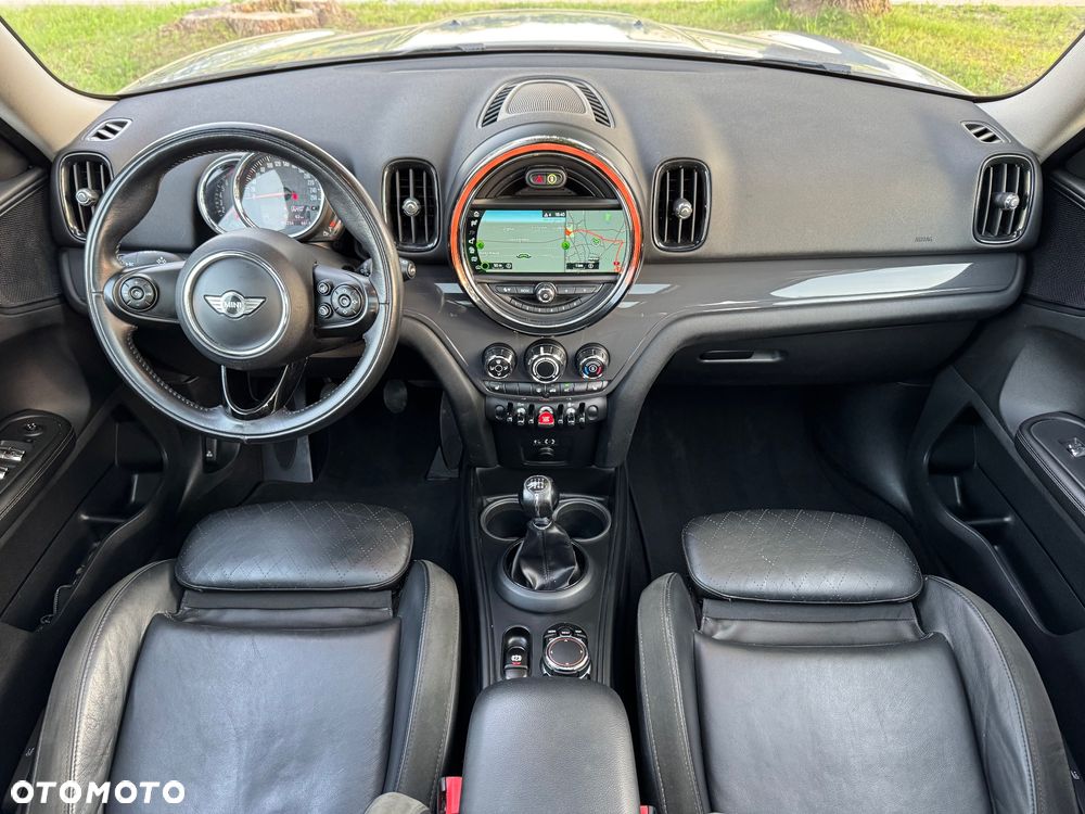 MINI Countryman Cooper ALL4 Trim - 20